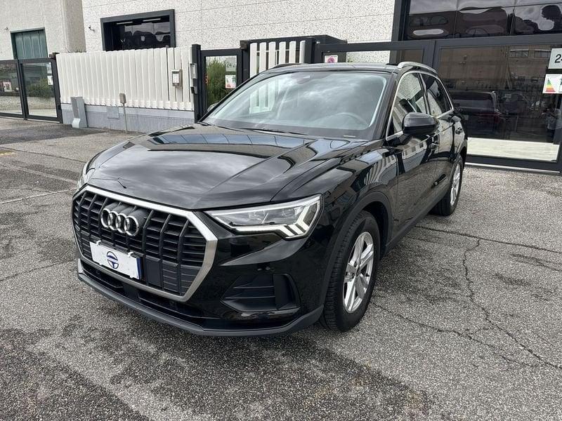 Audi Q3 Q3 35 2.0 tdi Business s-tronic