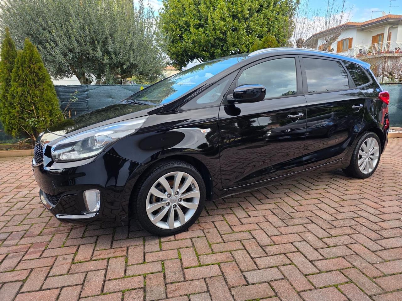 Kia Carens 1.7 CRDi 115 CV Class 7 posti