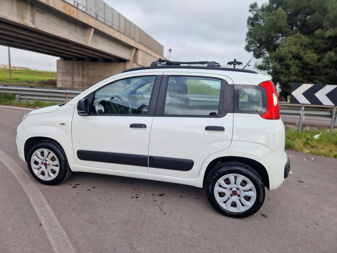 Fiat Panda 0.9 TwinAir Turbo Natural Power Lounge