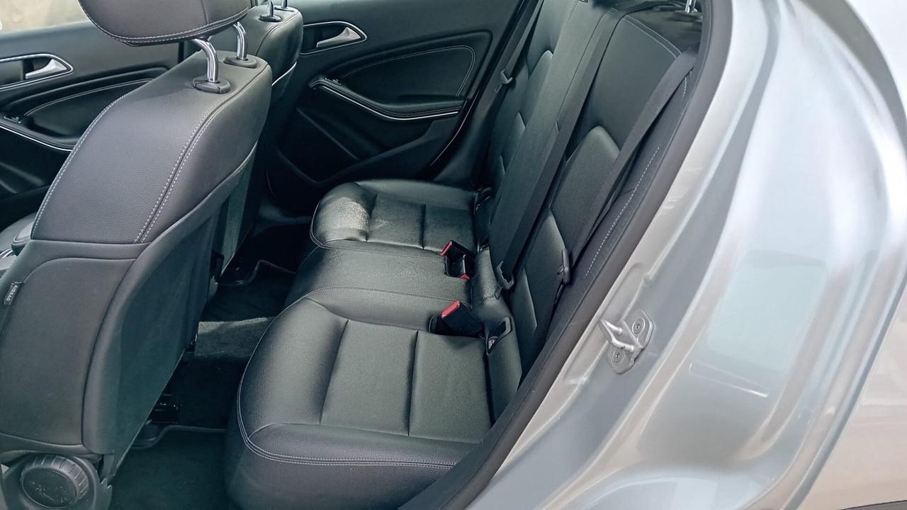 Mercedes gla 220 cdi-c.autom-4 Matic-full-12/2016