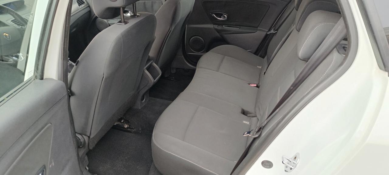 Renault Megane Mégane 1.5 dCi 110CV Start&Stop SporTour Wave