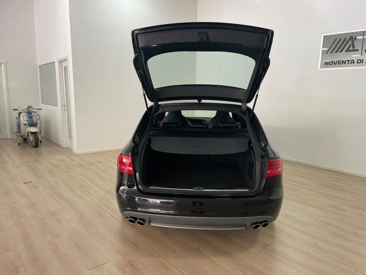 Audi A4 S4 3.0 V6 TFSI quattro S tronic