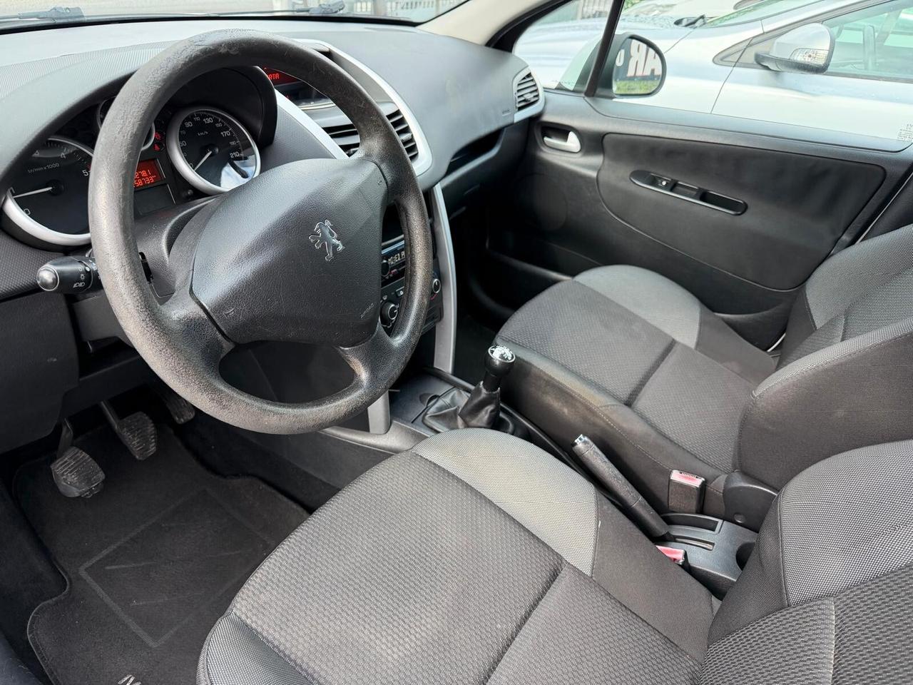 Peugeot 207 1.4 HDi 70CV 5p. Energie-2012