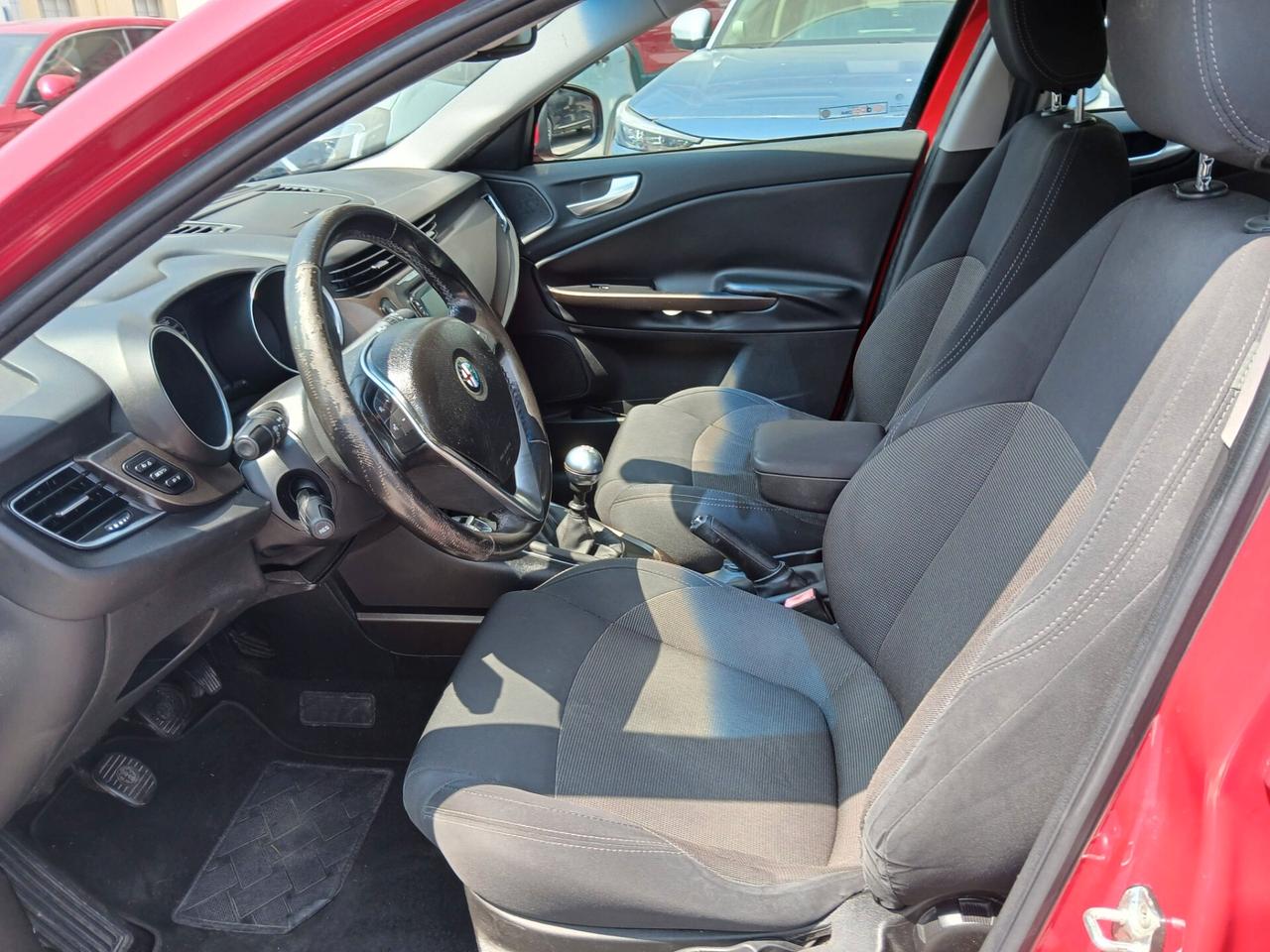 Alfa Romeo Giulietta 1.4 Turbo 120 CV GPL Distinctive
