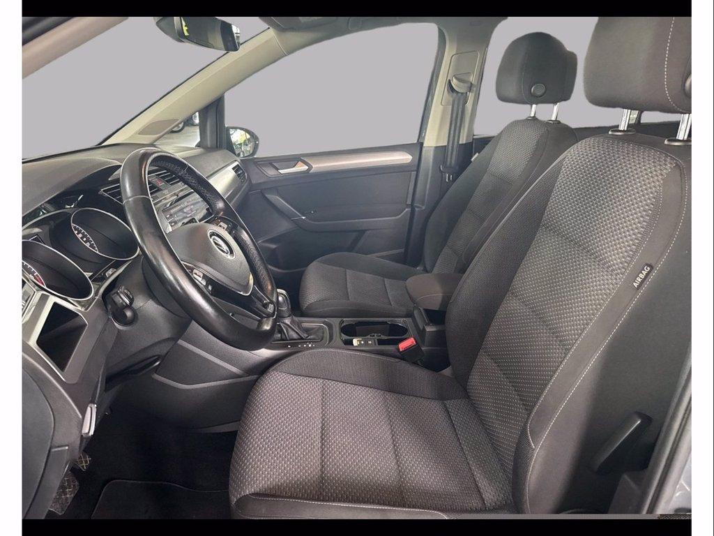 VOLKSWAGEN Touran 2.0 tdi business dsg del 2021