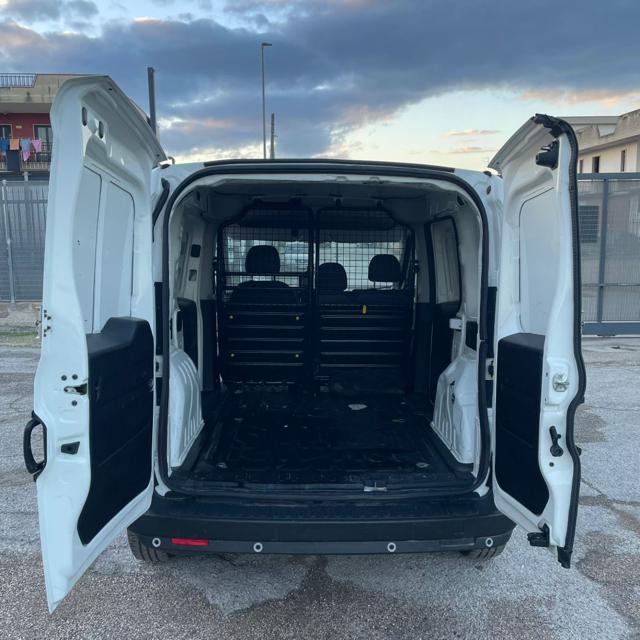 FIAT DOBLO' 1.6 M-JET 105CV FURGONE 3 POSTI SX - 2019