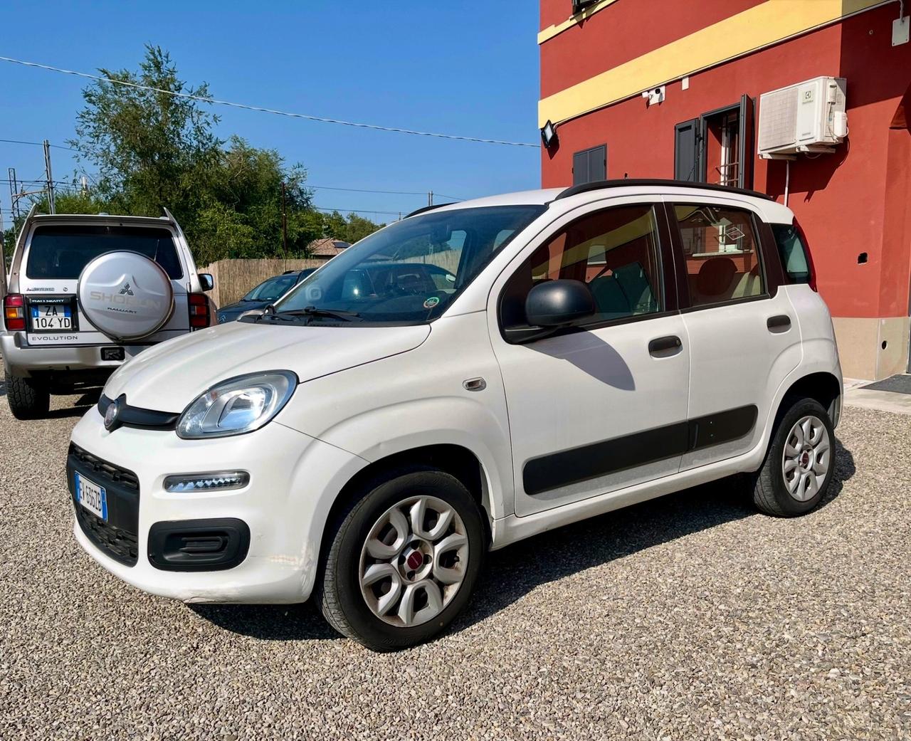 Fiat Panda 0.9cc benzina e metano
