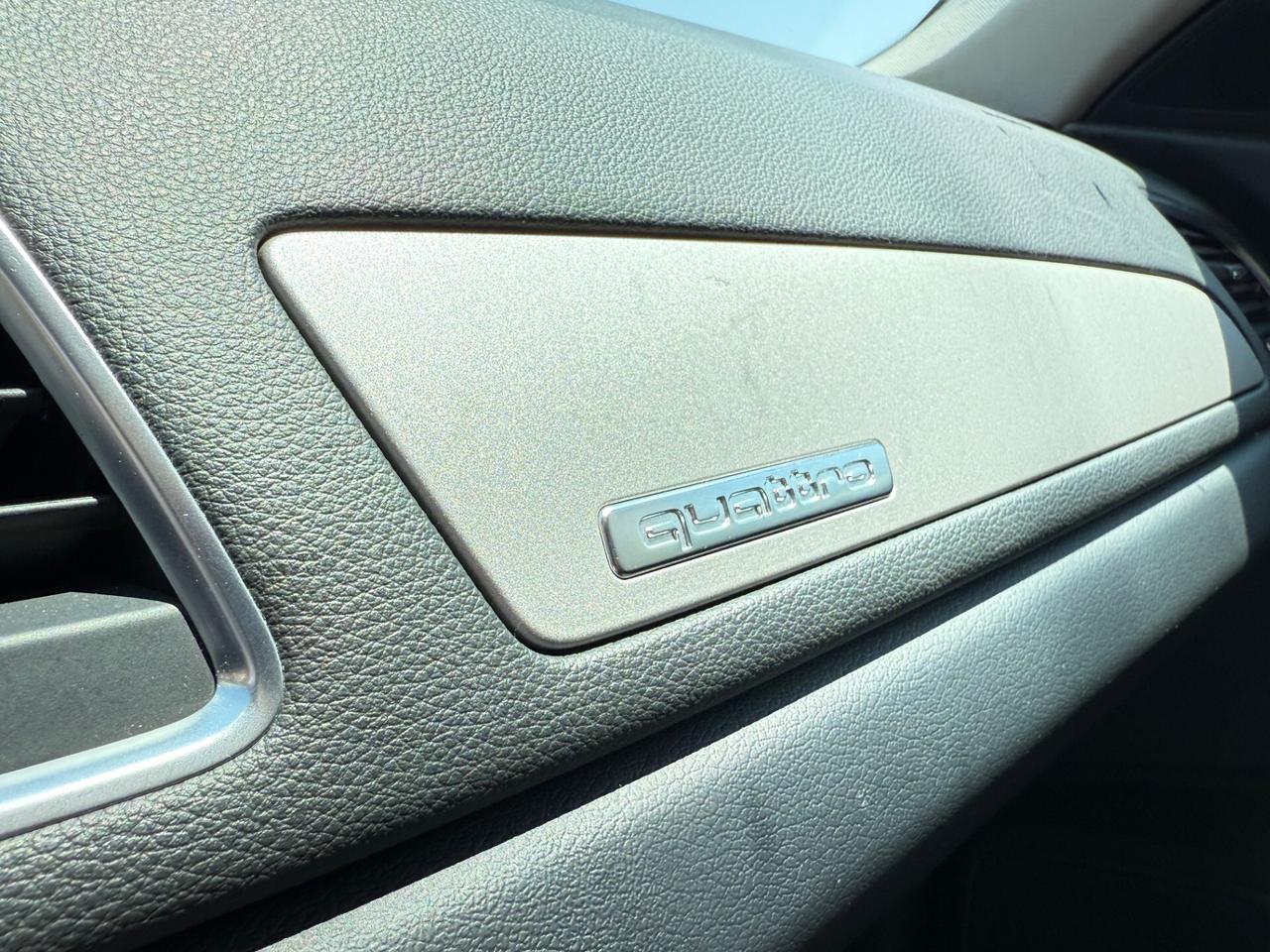 Audi Q3 2.0 TDI quattro S Line Edition