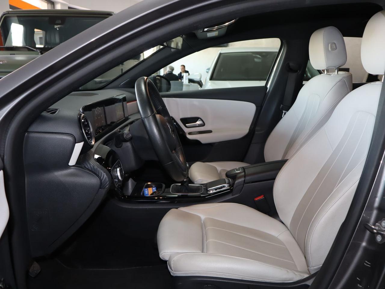 Mercedes-Benz A 180 Business Plus A 180 #9967