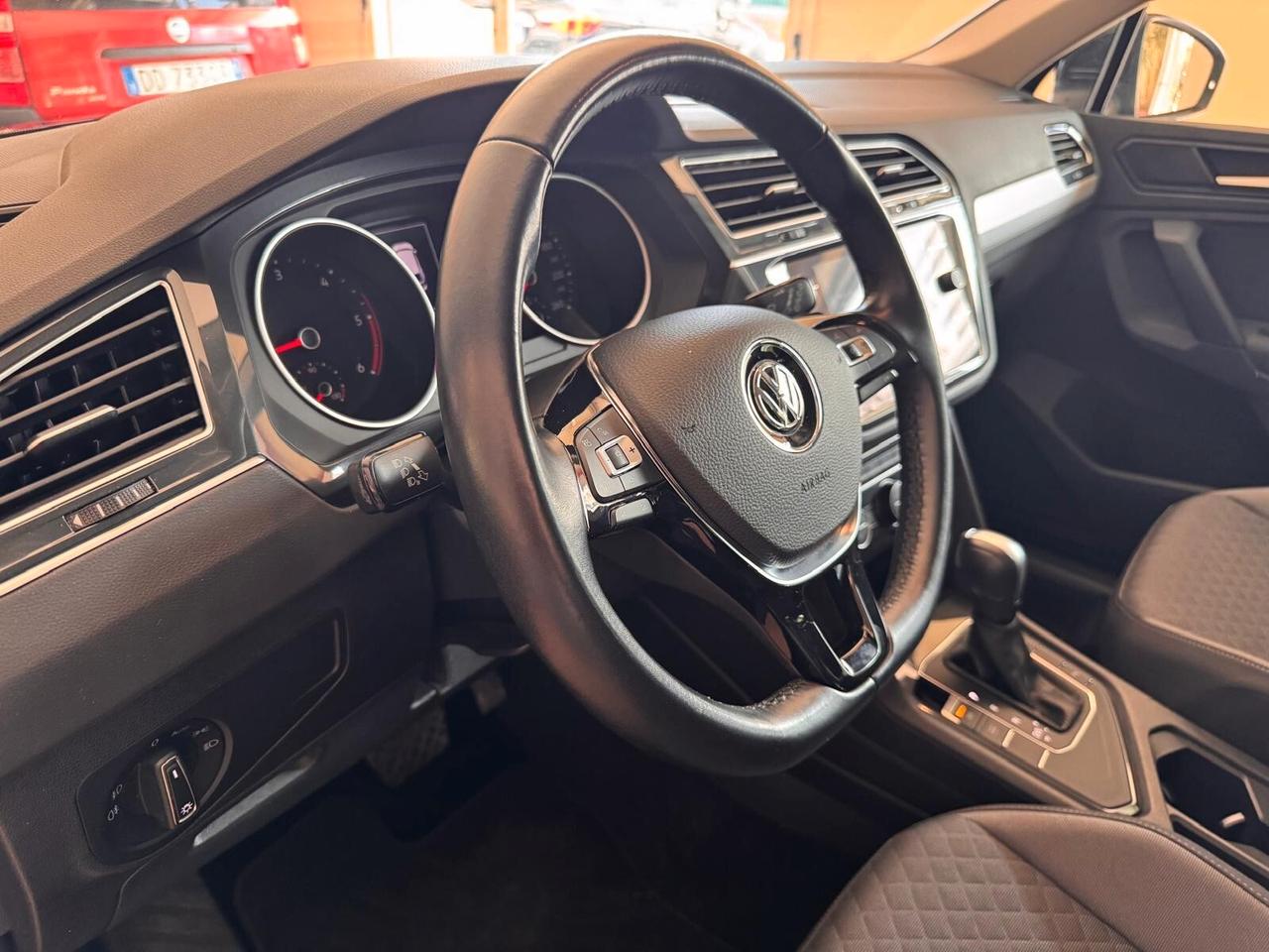 Volkswagen Tiguan 2.0 TDI SCR DSG Business BlueMotion Technology