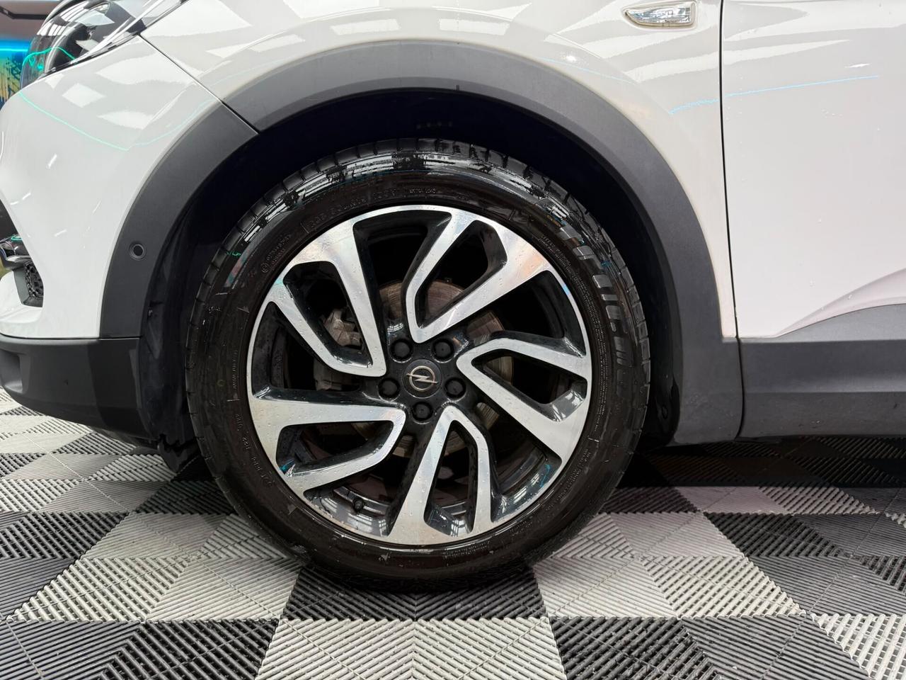 Opel Grandland X 1.5 diesel Ecotec Start&Stop Ultimate (356)