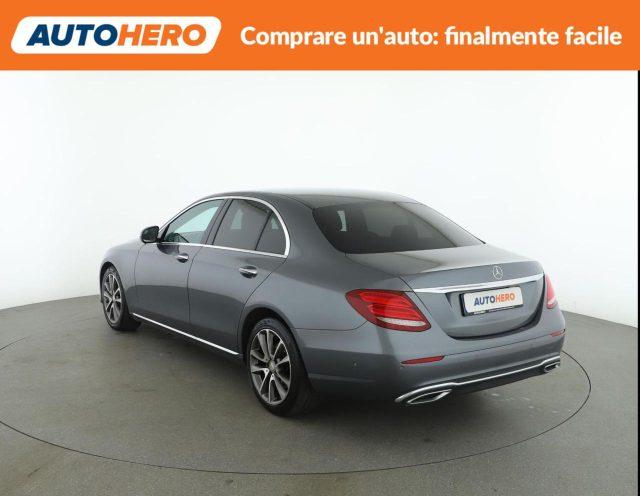 MERCEDES-BENZ E 200 d Auto Business Sport