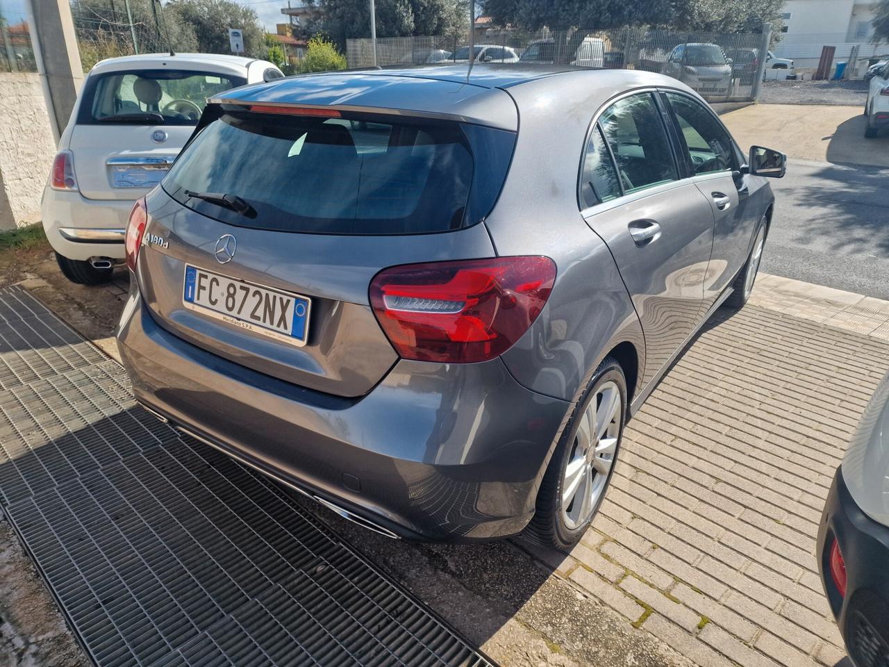 Mercedes-benz A 180 d Premium