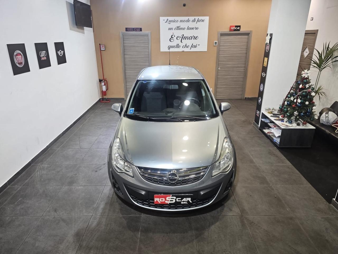 Opel Corsa 1.2 85CV 5 porte GPL-TECH Edition