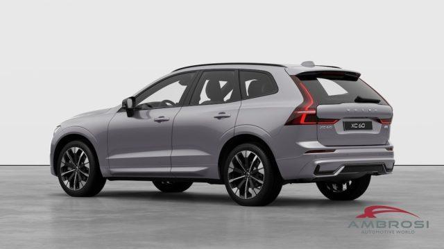 VOLVO XC60 B5 AWD Mild hybrid Benzina Plus Dark