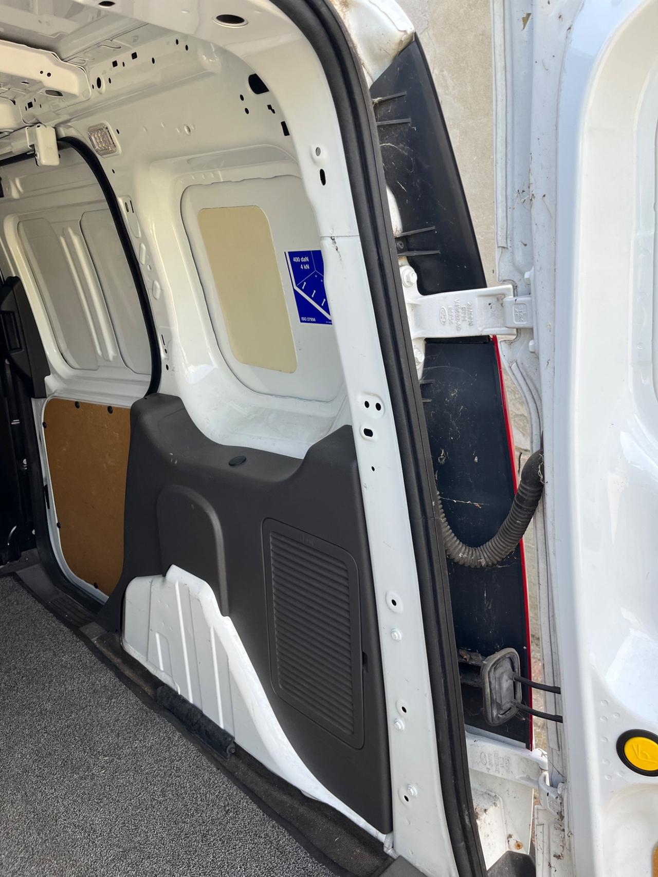 Ford Transit Connect 2019 1.5 DIESEL INCIDENTATO