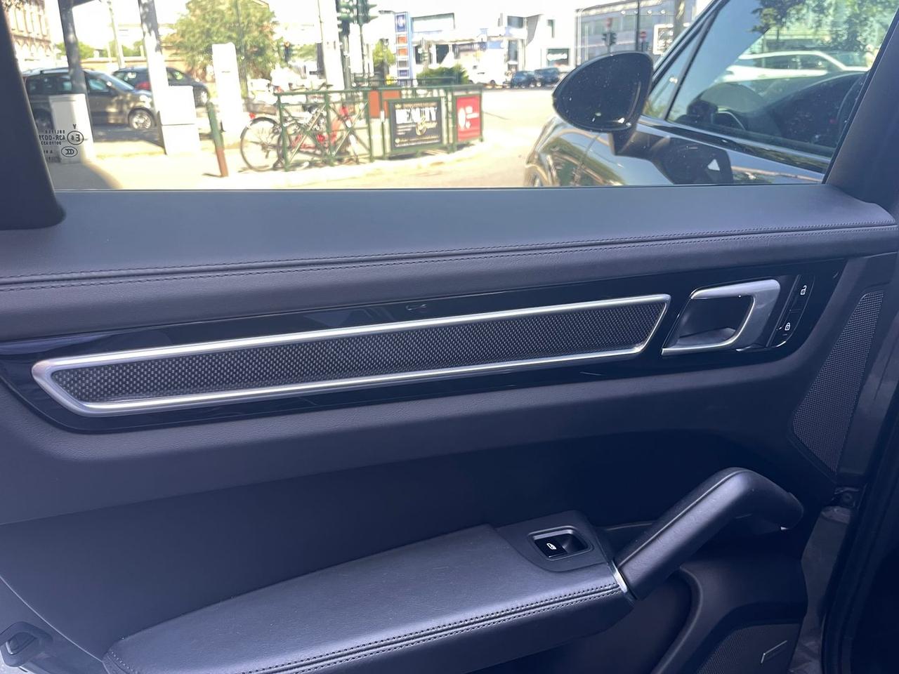 Porsche Cayenne Platinum Edition 3.0 S #6026