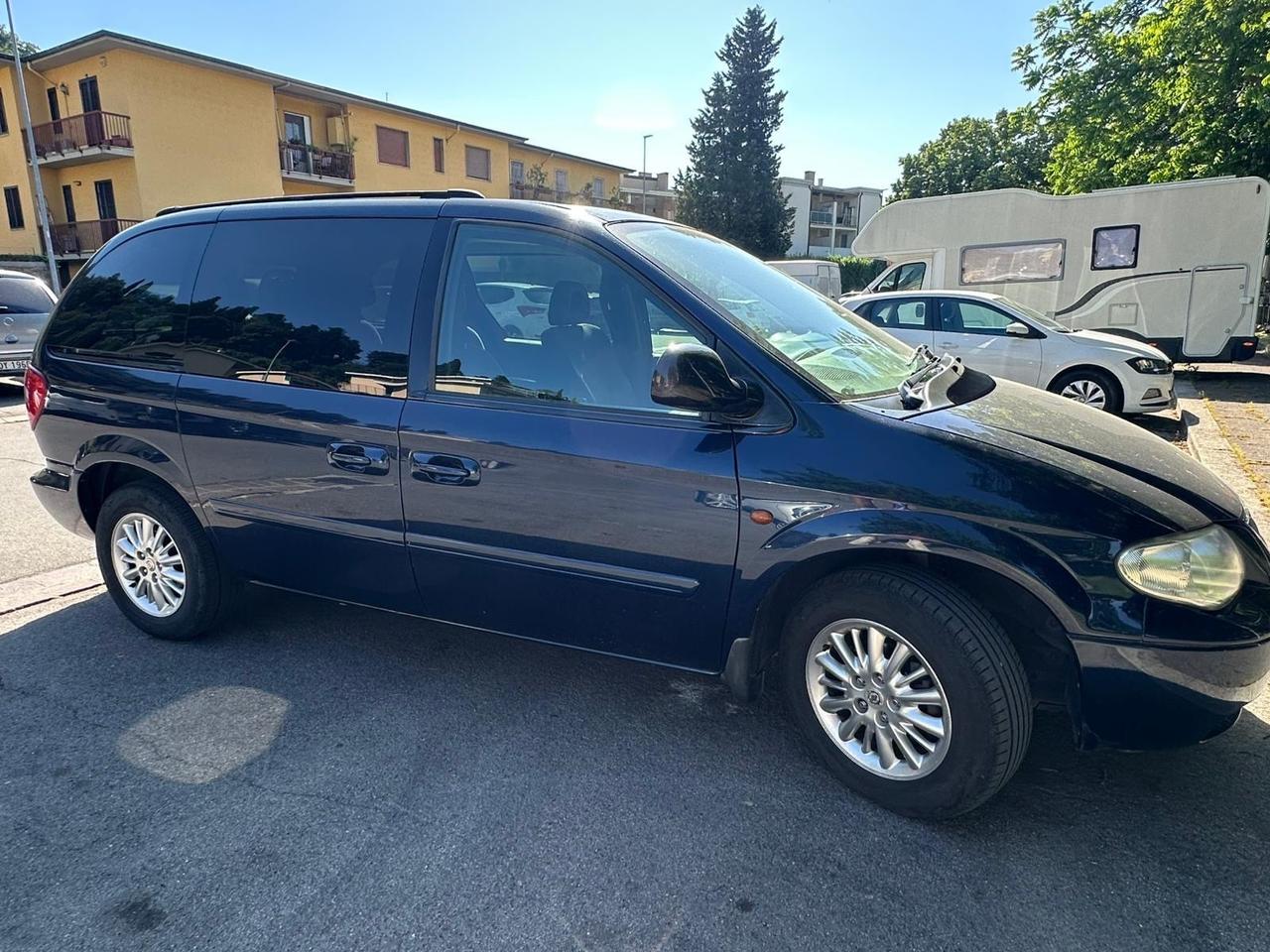 Chrysler Voyager Grand 2.8 CRD cat Limited Auto