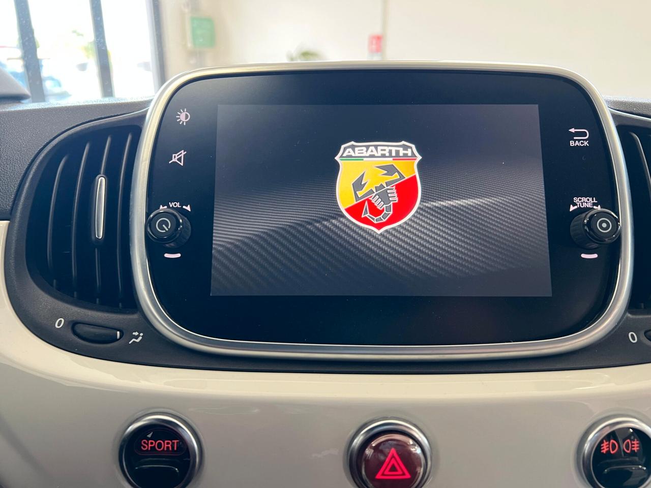 Abarth 595 1.4 Turbo T-Jet 145 CV