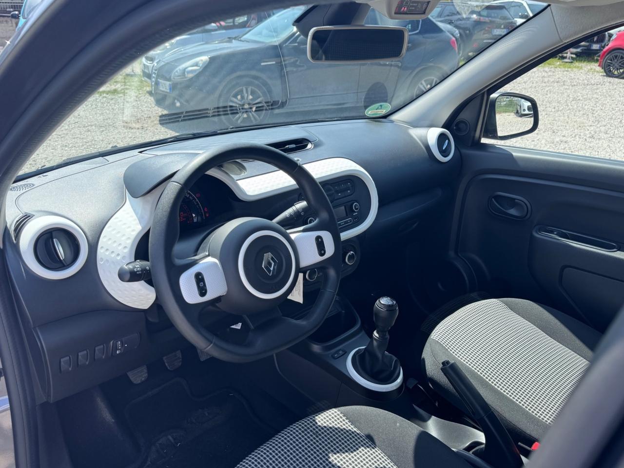 Renault Twingo SCe 65 CV Duel