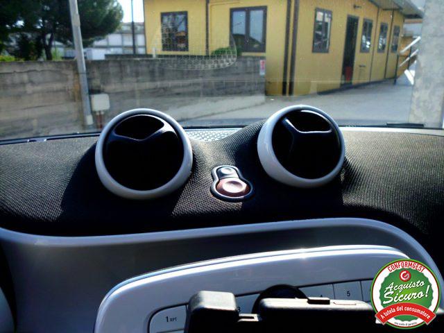 SMART ForFour 70 1.0 Passion