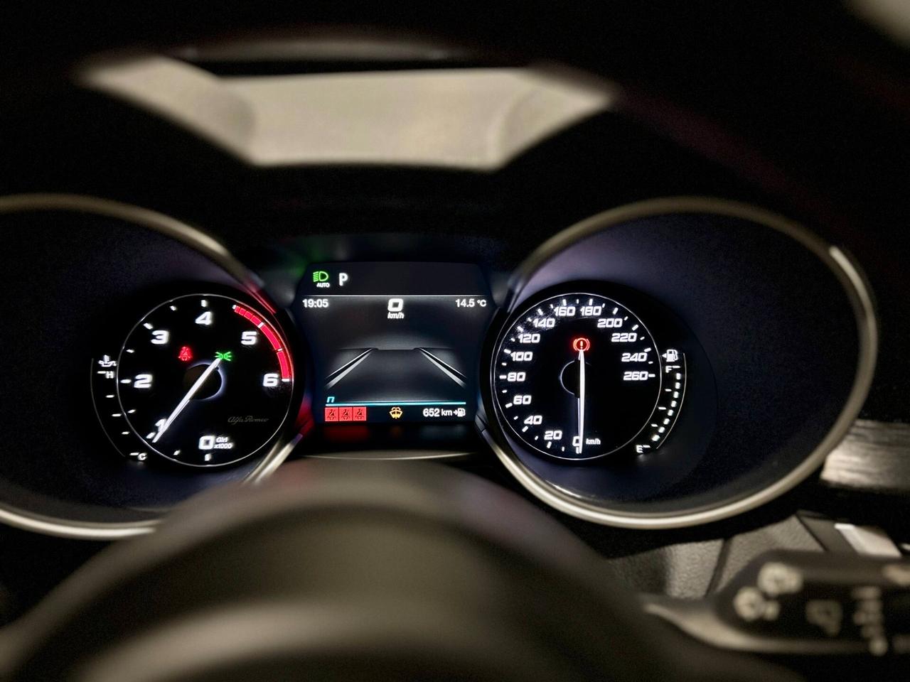 Alfa Romeo Stelvio 2.2 Turbodiesel 190 CV AT8 Q4 Business *PREZZO PROMO*