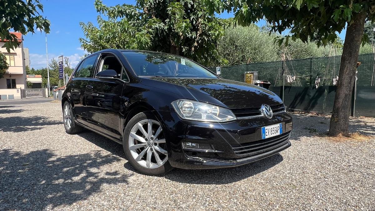 VOLKSWAGEN - Golf 1.6 tdi Trendline 5p