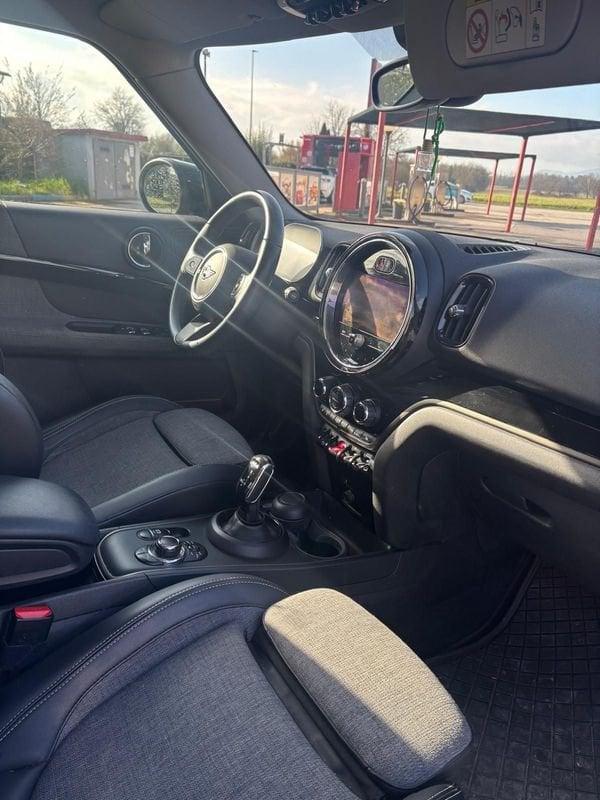 MINI Countryman Cooper D Untamed Edition automatica
