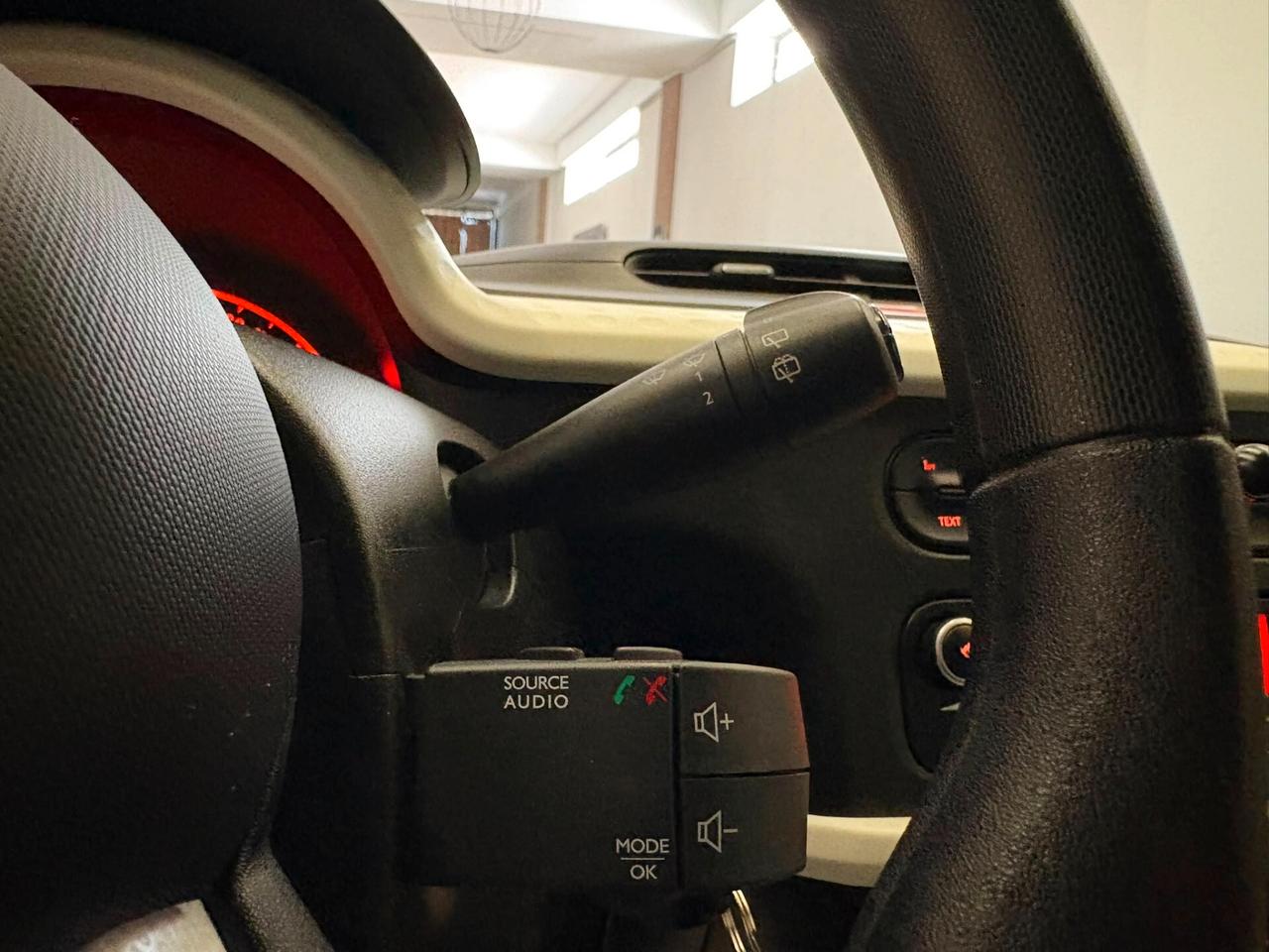 Renault Twingo 1000cc 69cv SCe Life