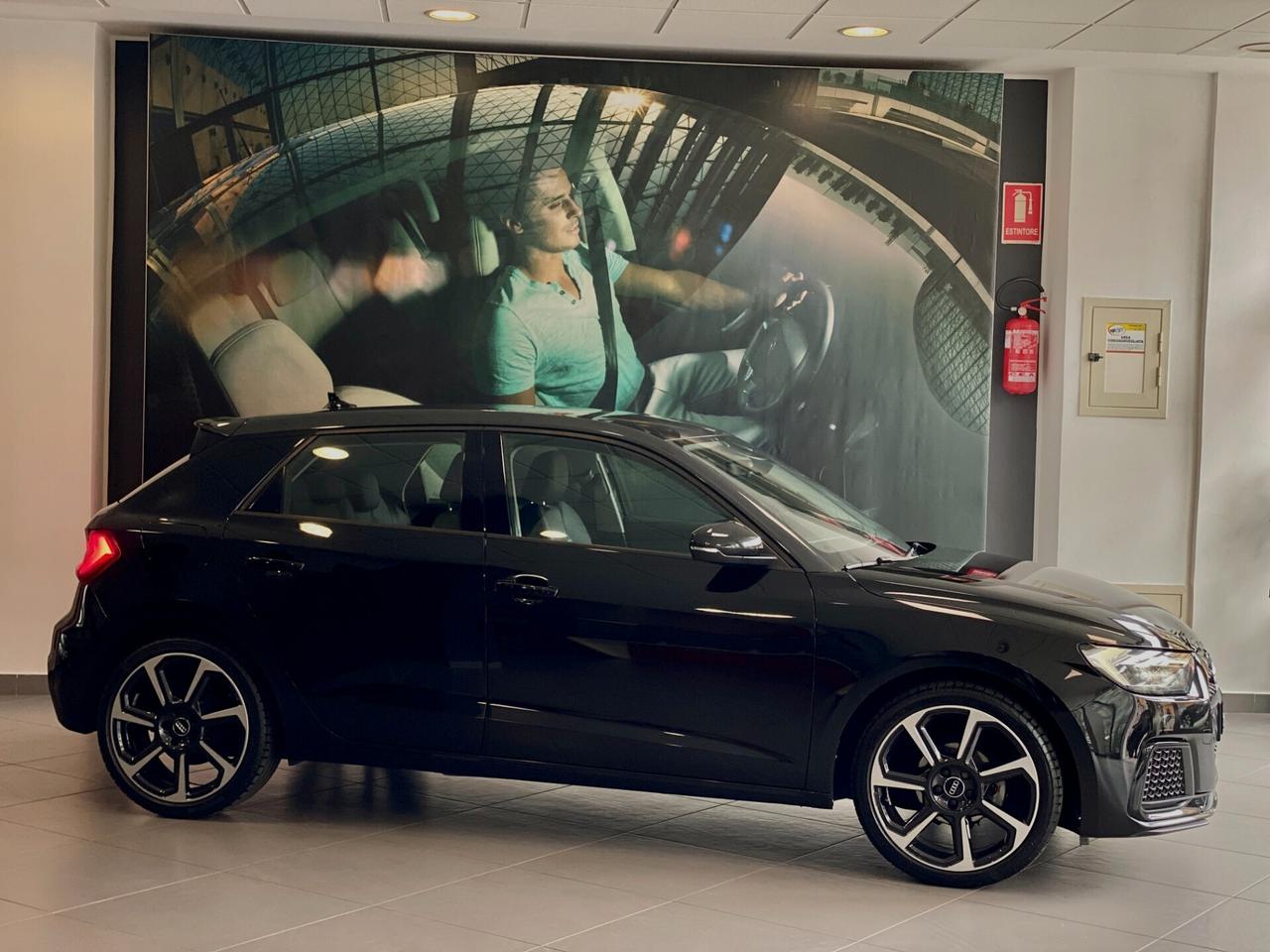 Audi A1 SPB 25 TFSI Admired-UNIPROPRIETARIO