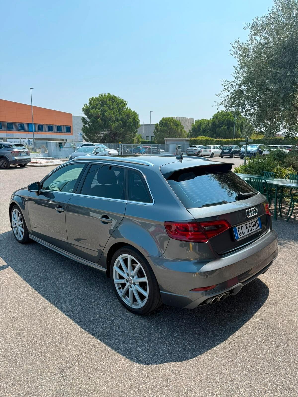 Audi A3 SPB 2.0 TDI 184 CV quattro Stronic Ambition SLINE EDITION