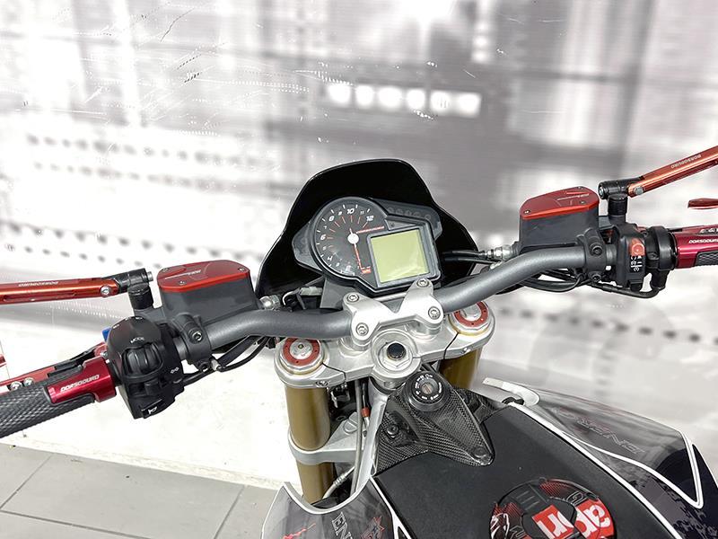 Aprilia Dorsoduro 750 ABS