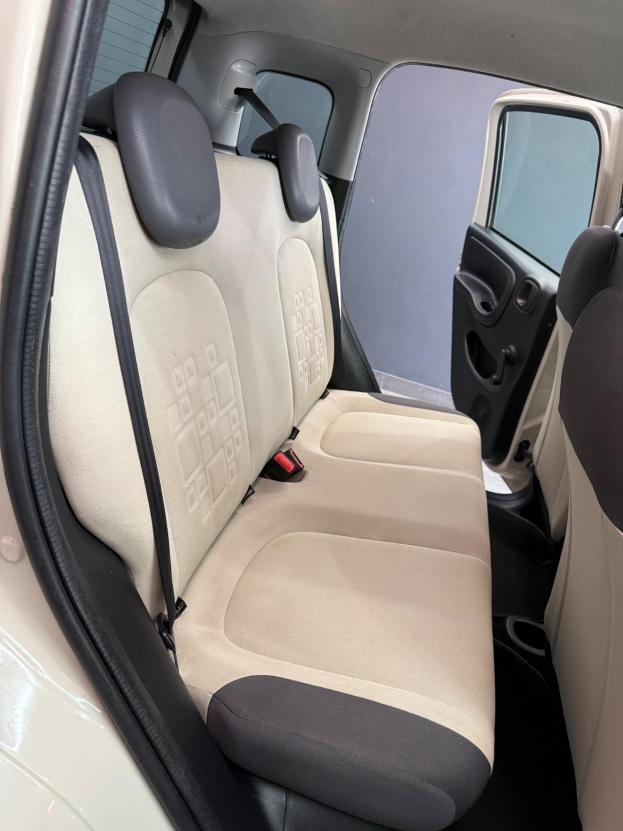 Fiat Panda 0.9 BENZINA/ METANO LOUNGE 2014