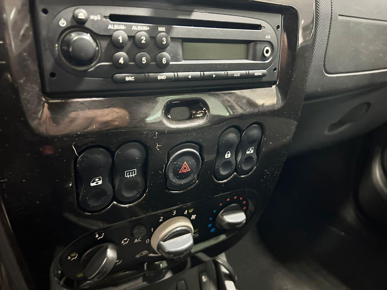 Dacia Duster 1.5 dCi 4x4 X NEO 2011