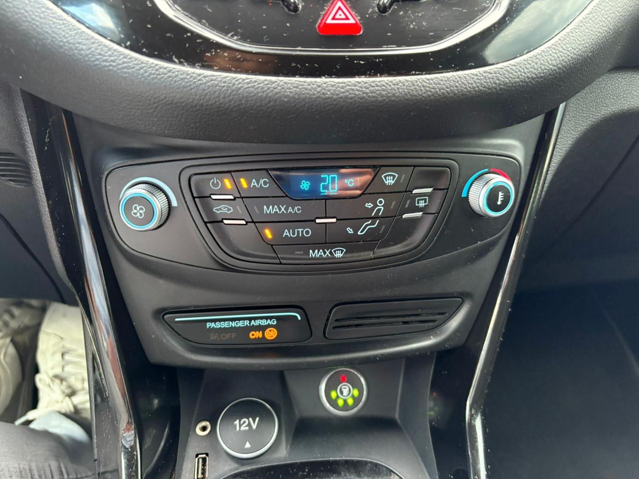 Ford B-Max 1.4 90 CV GPL Titanium