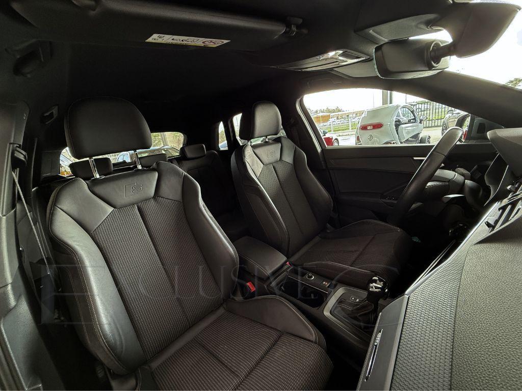 AUDI - Q3 - 45 TFSI E tronic S line edition
