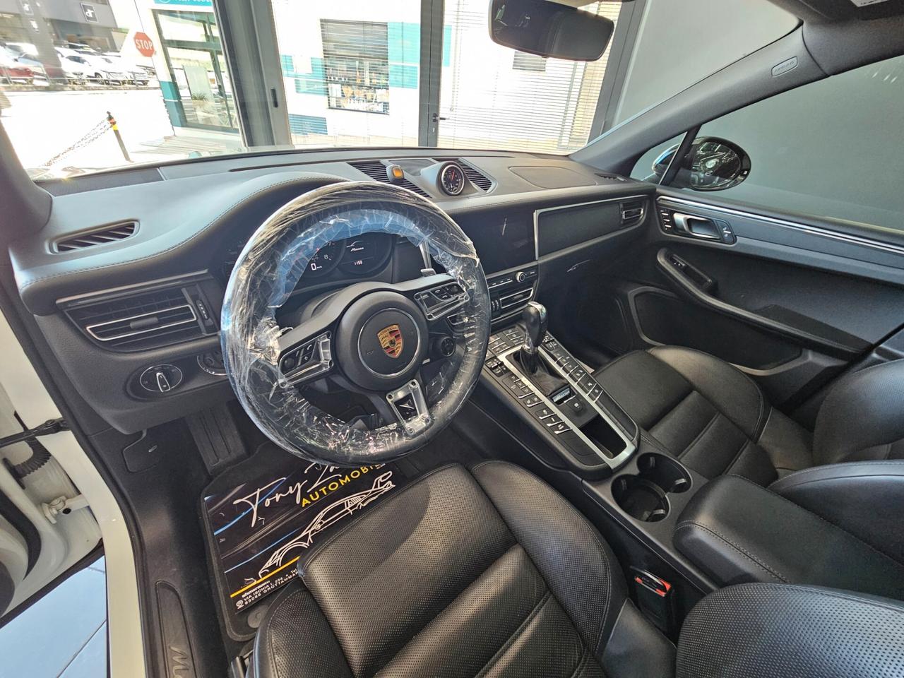 Porsche Macan 2.0 CHRONO SPORT PLUS