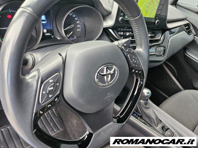 TOYOTA C-HR 1.8 Hybrid E-CVT Business 15.000 KM.