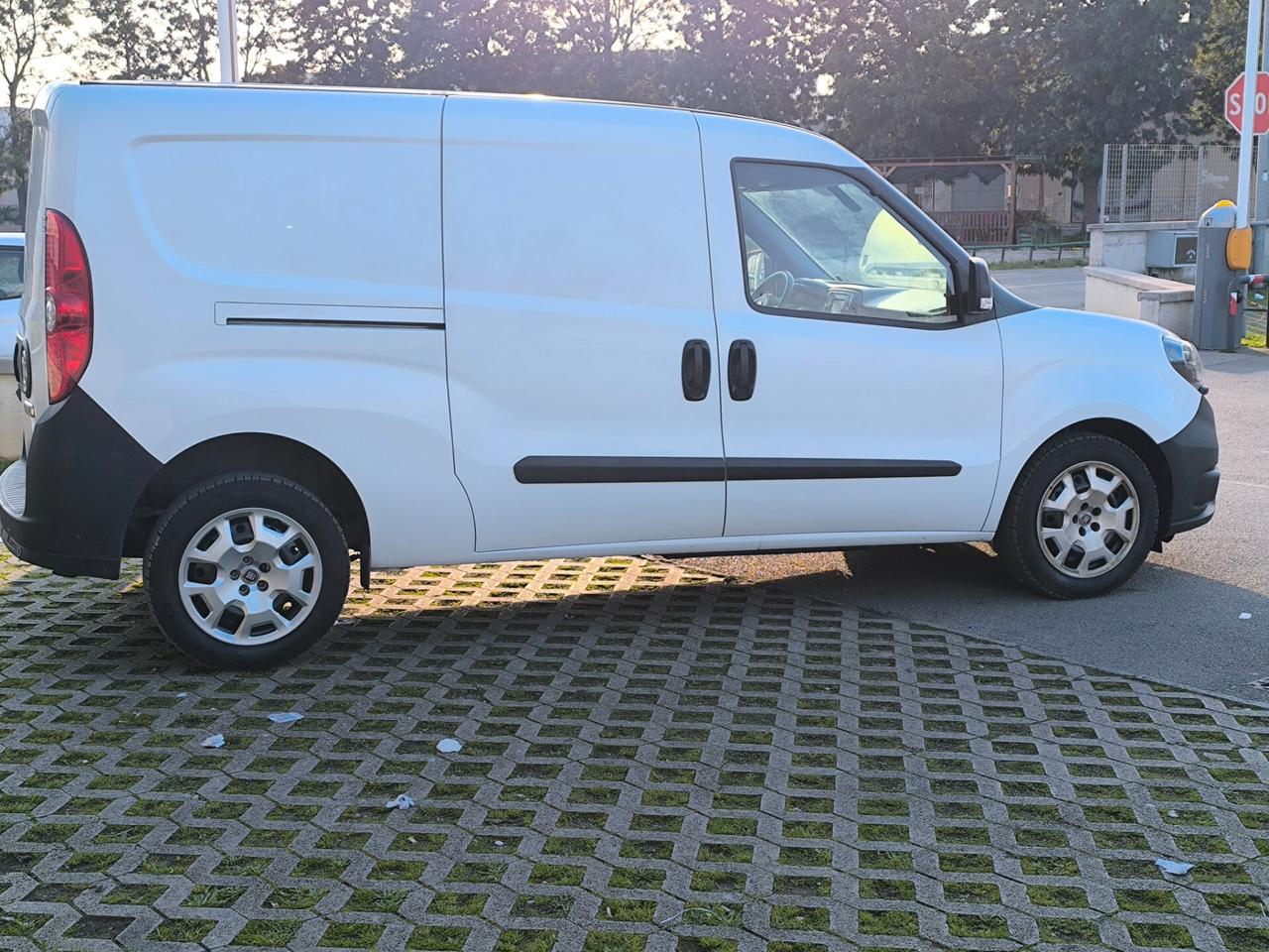 FIAT DOBLÒ MAXI 1.6 DIESEL 120cv 3POSTI 10/2020 KM 115000 NAV/RETROC