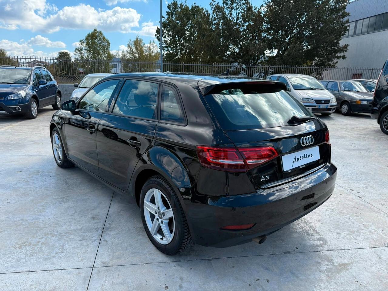 Audi A3 1.6 Tdi 116CV -SPORTBACK-