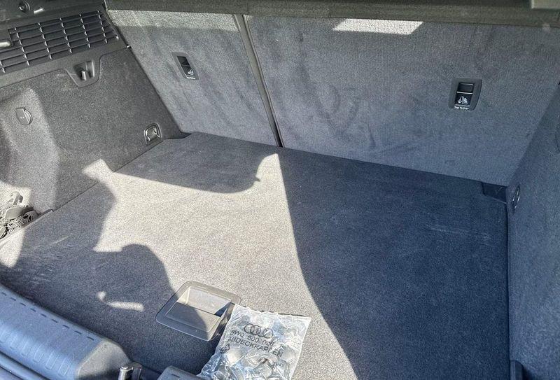 Audi A3 S3 SPB TFSI quattro S tronic Akrapovic Sonos 19"