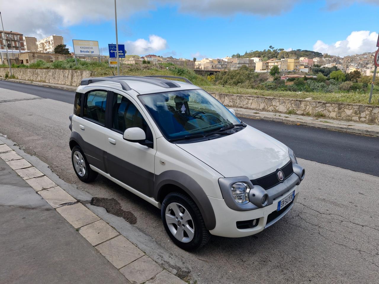 Fiat Panda 1.3 MJT 16V DPF 4x4 Climbing