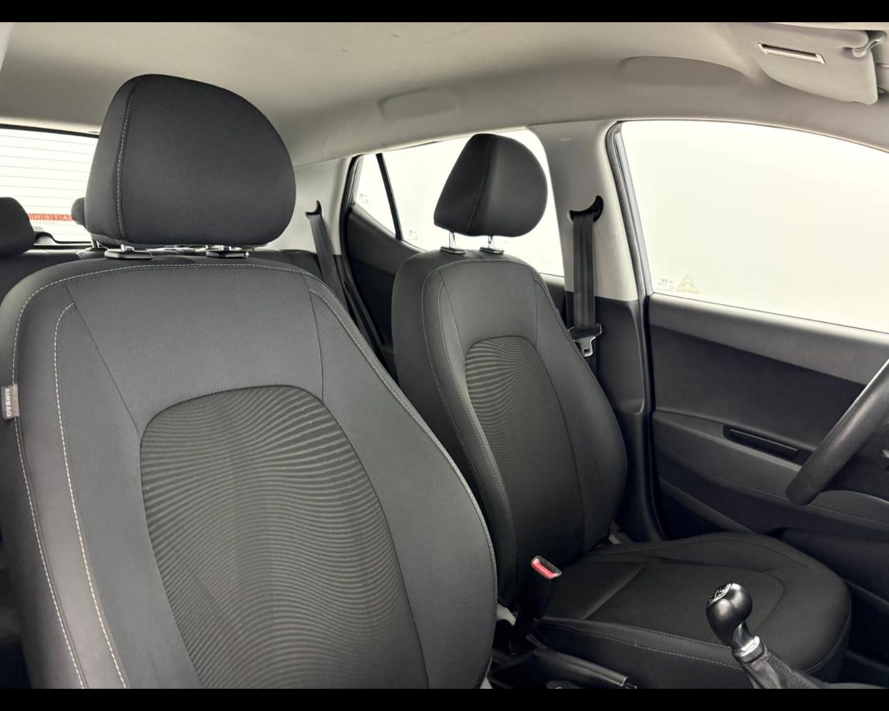 HYUNDAI i10 1.0 Tech