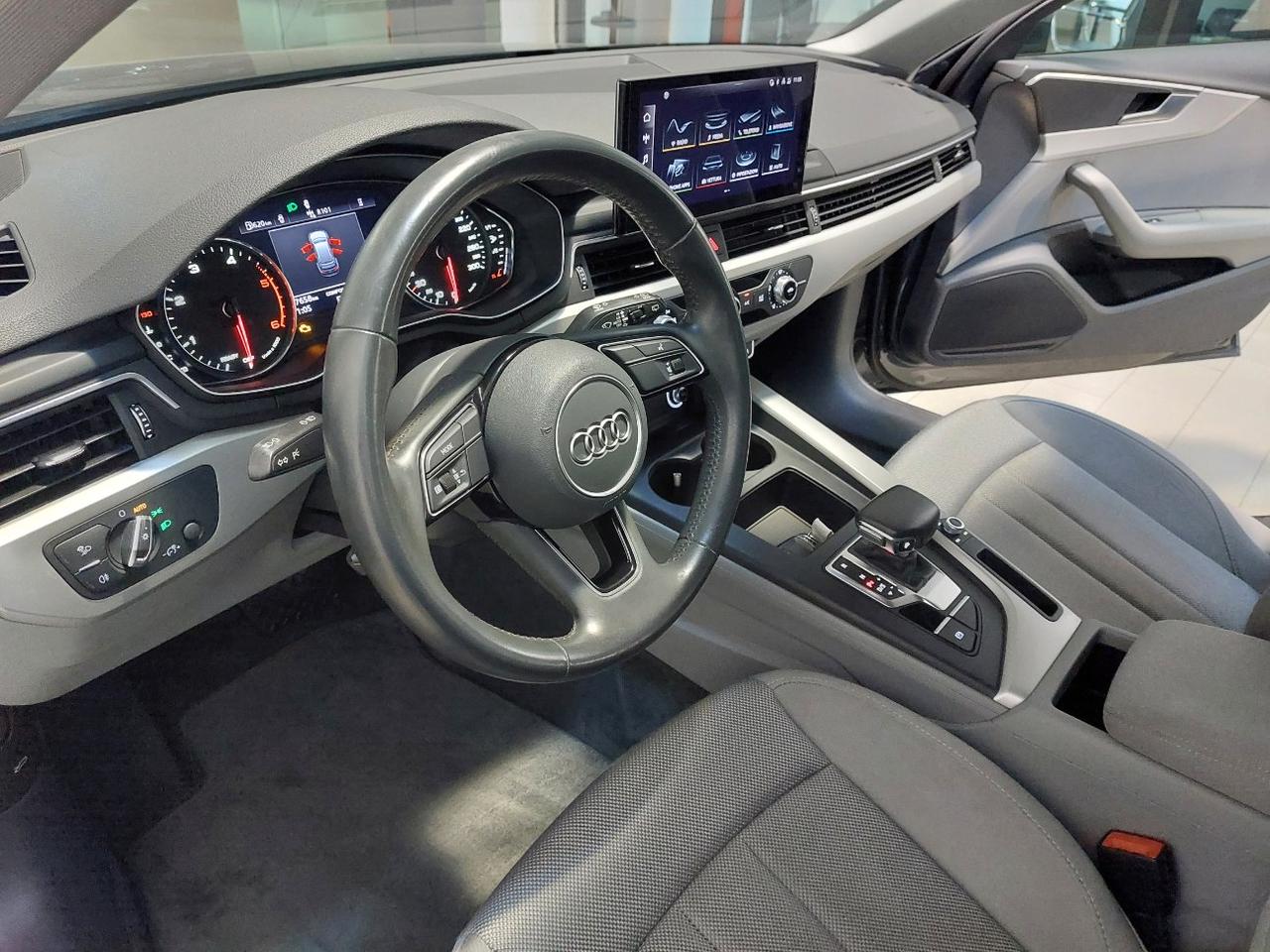 Audi A4 Avant 35 2.0 tdi mhev Business 163cv s-tronic