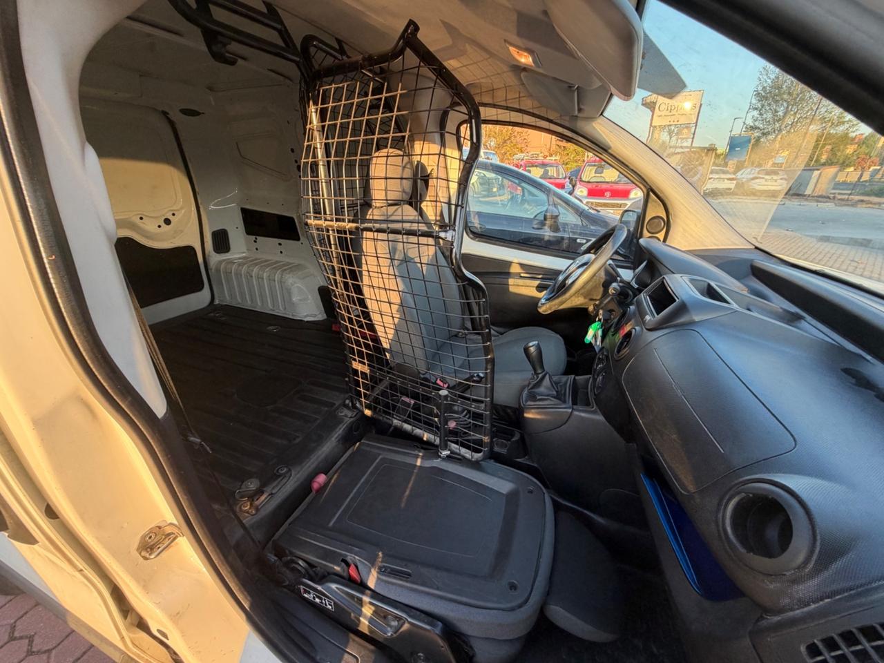 FIAT FIORINO diesel 1.3 GRIGLIA APRIBILE, SEDILE RIBALTABILE