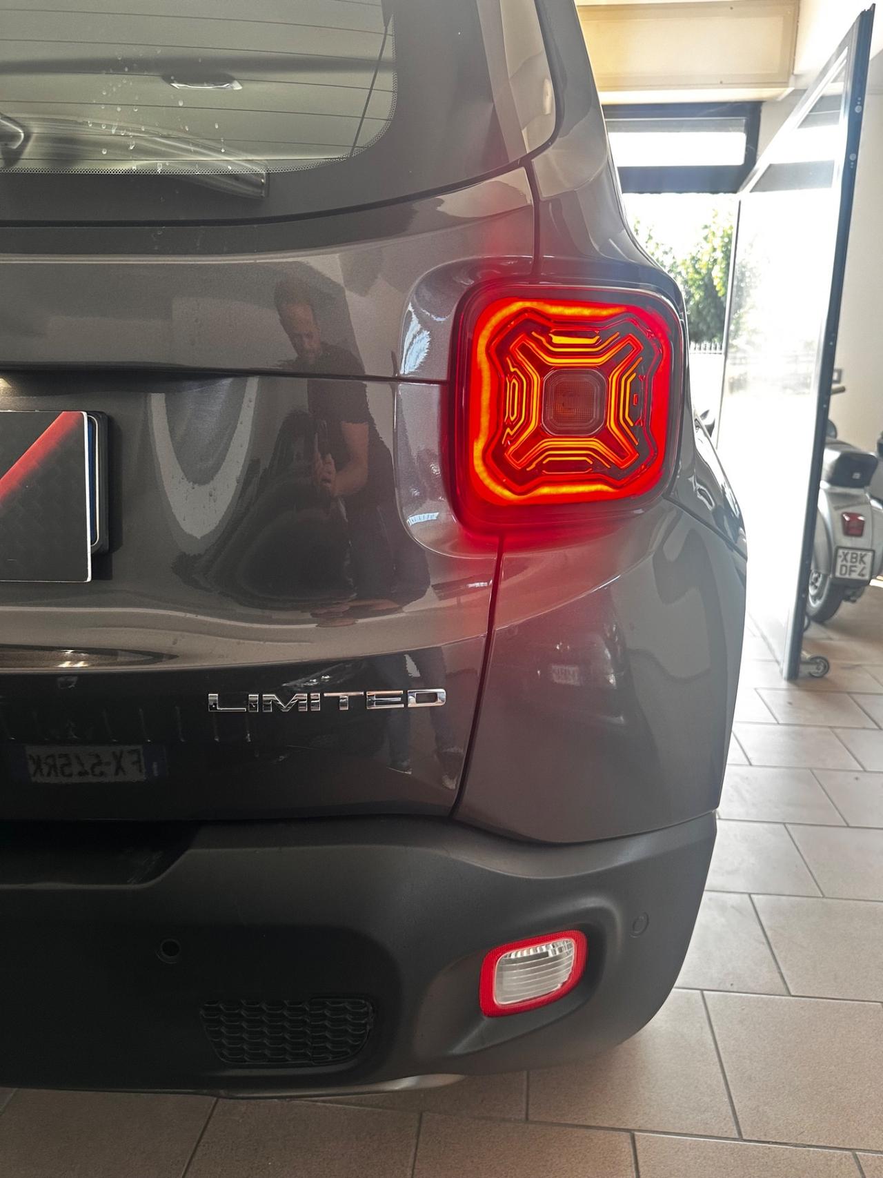 Jeep Renegade 1.3 T4 DDCT Limited