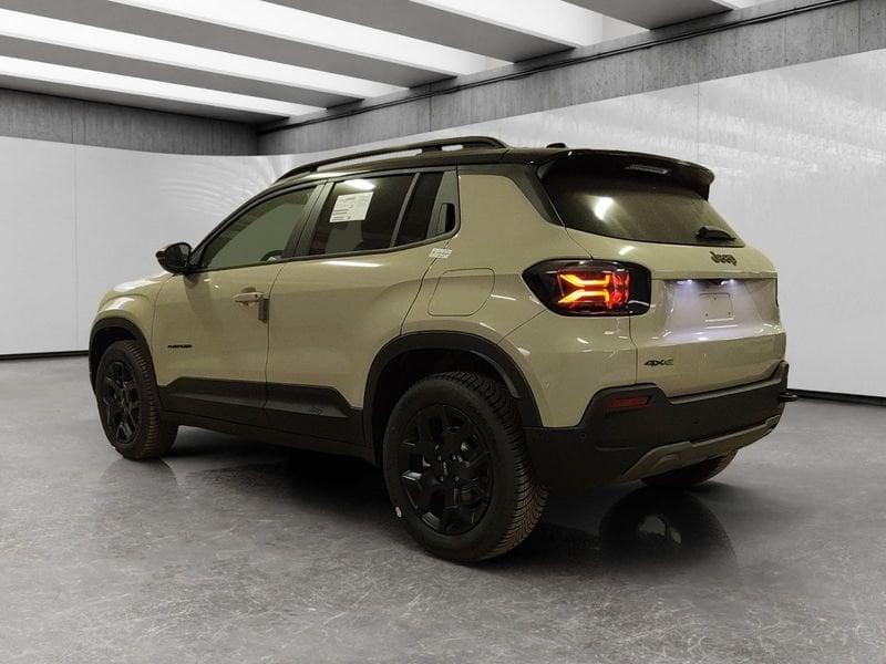 Jeep Avenger 1.2 turbo e-hybrid mhev Overland 4xe 145cv edct6