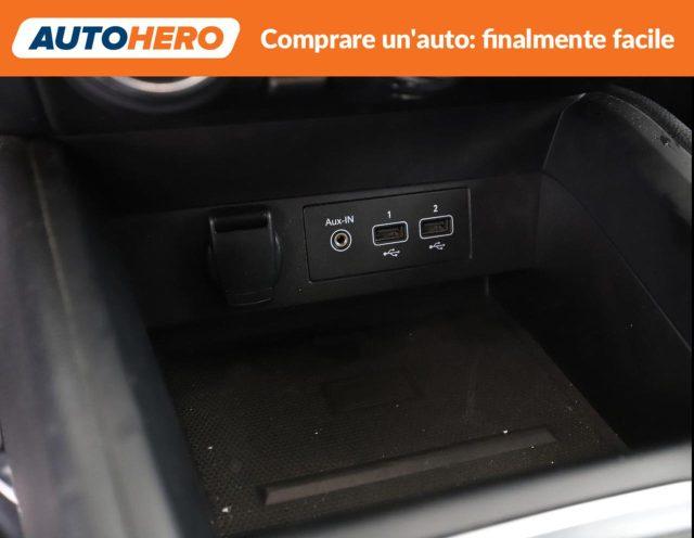RENAULT Clio TCe 100 CV 5 porte Intens