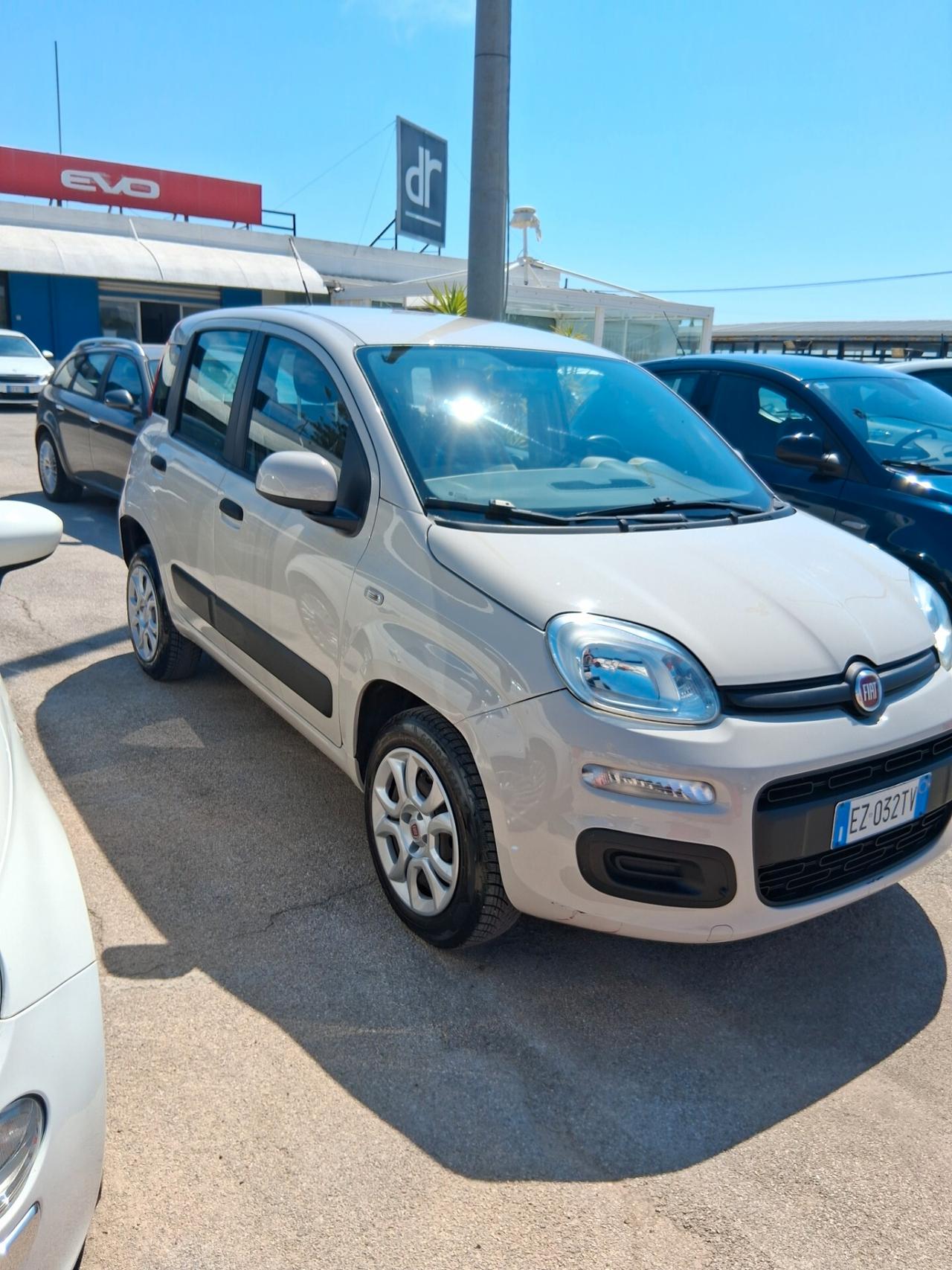 Fiat Panda 0.9 TwinAir Turbo Natural Power Lounge