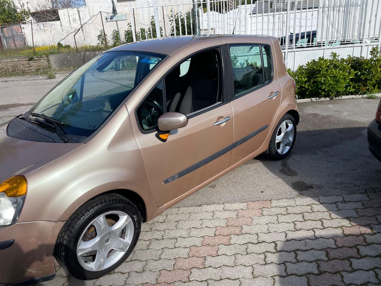 Renault Modus 1.5 dCi 82CV Luxe Privilège